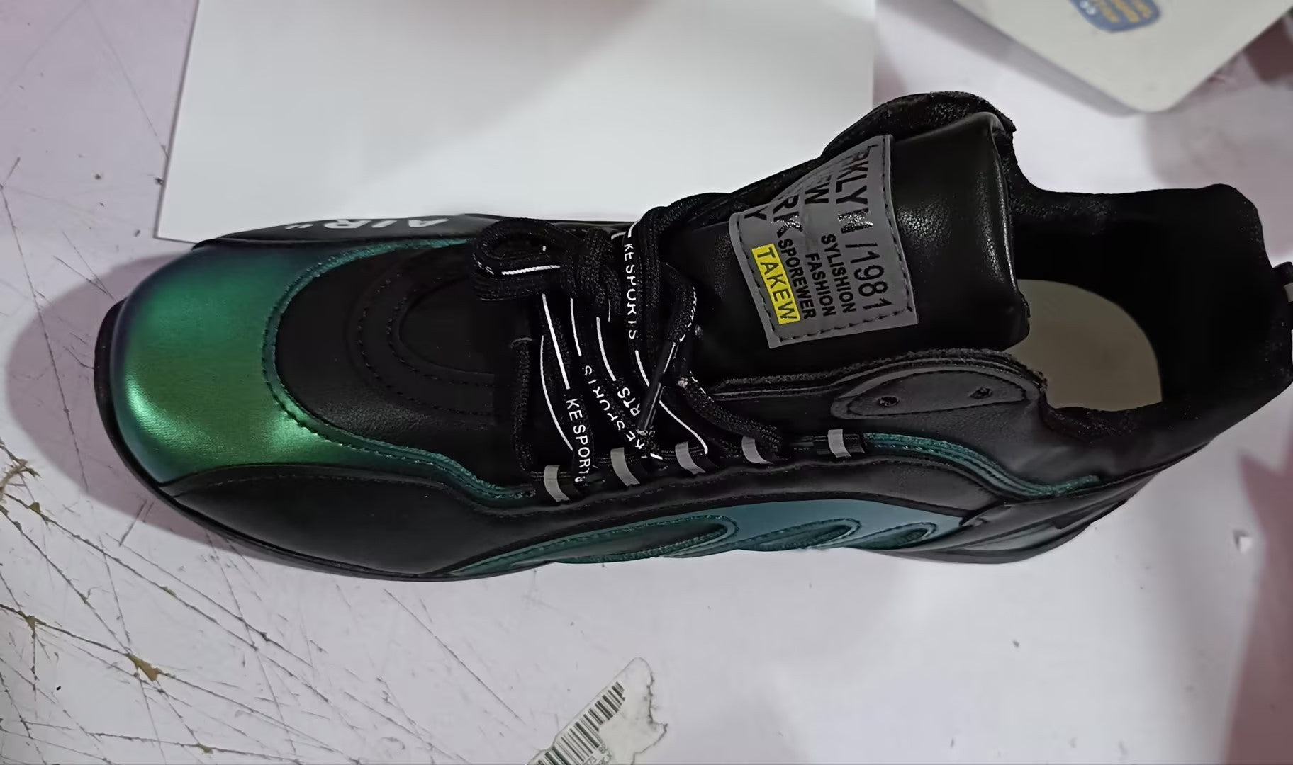Modern Shoes – Stylish, Sustainable & Durable Footwear