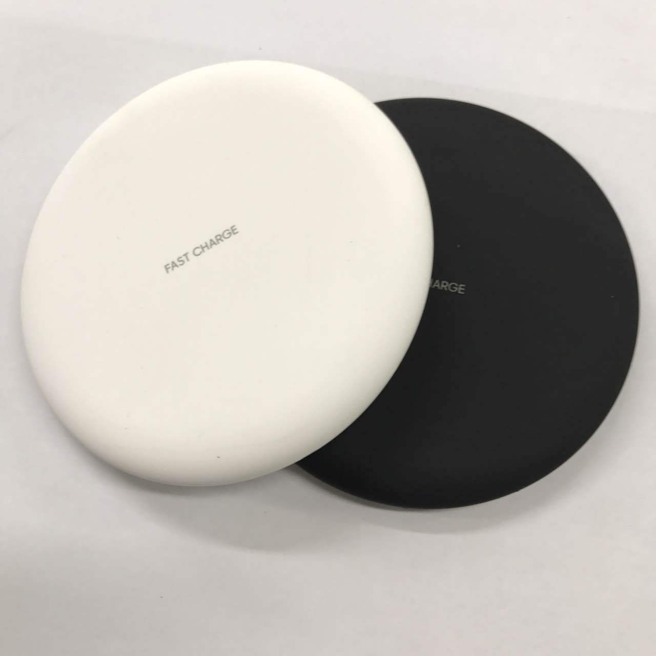 Wireless Charger – 15W Fast Qi Charging Pad for iPhone & Android, USB-C, Case-Friendly