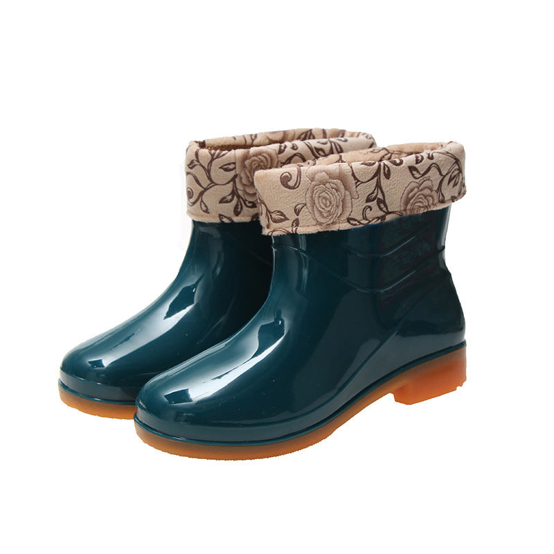 Women Slip-On PU Rain Shoes for Outdoor Free Time Wear