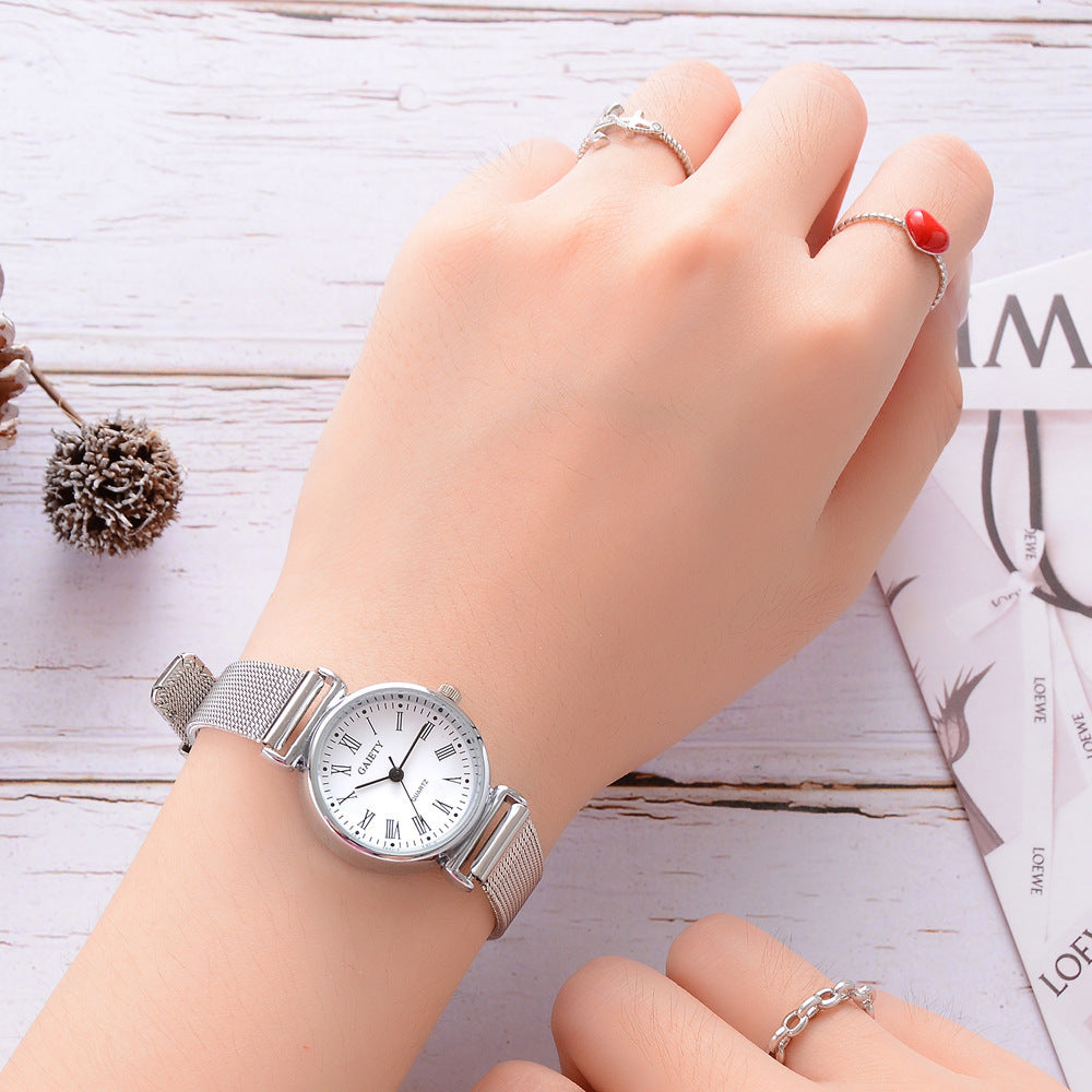 Elegant Roman Numeral Quartz Watch with Alloy Strap and Pin Buckle
