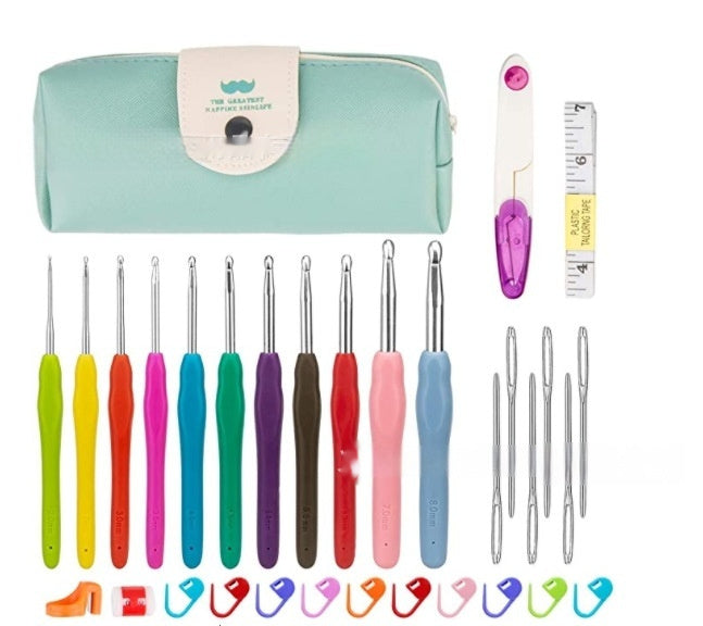 Crochet Needle Beard Pack – Colorful TPR Soft Handle Crochet Hook Set