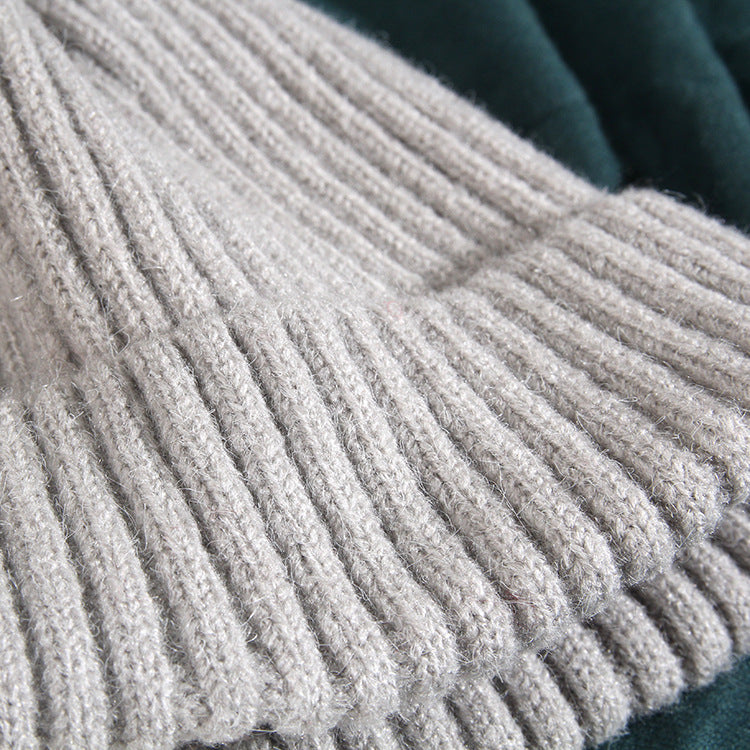 Pure Color Light Board Woolen Hat Curling Concave Shape