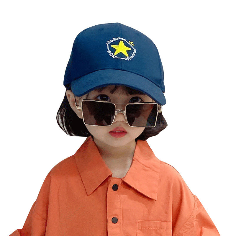 Show White Men's Simple Embroidered Shade Student Baseball