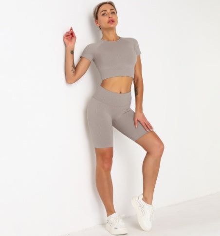 Seamless Short Sleeve Suit Hip Lift Yoga Wear Sports