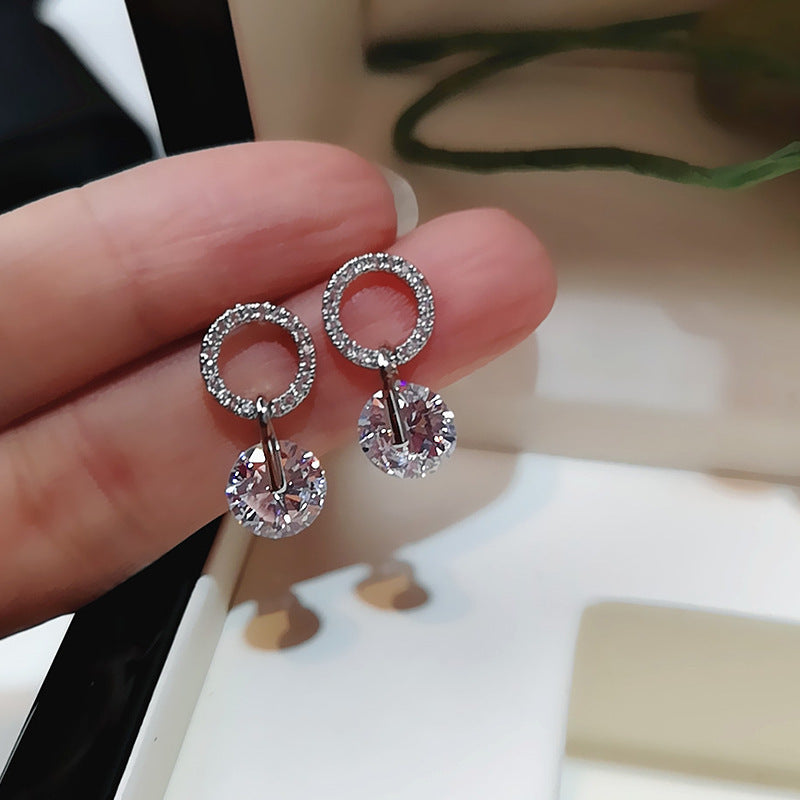 Exquisite small studs