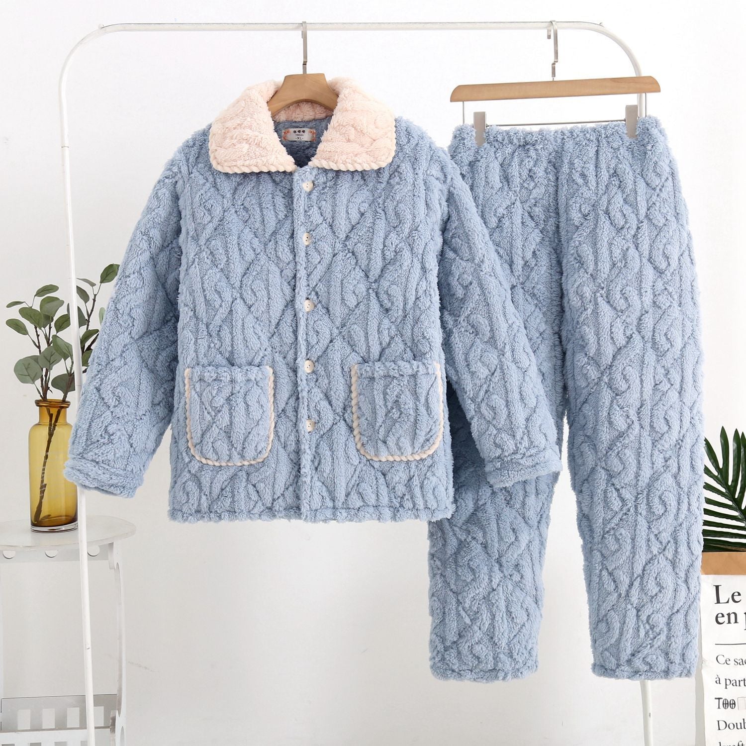 Women's Fashion Coral Fleece Three-layer Thickened Fleece-lined Warm Loungewear