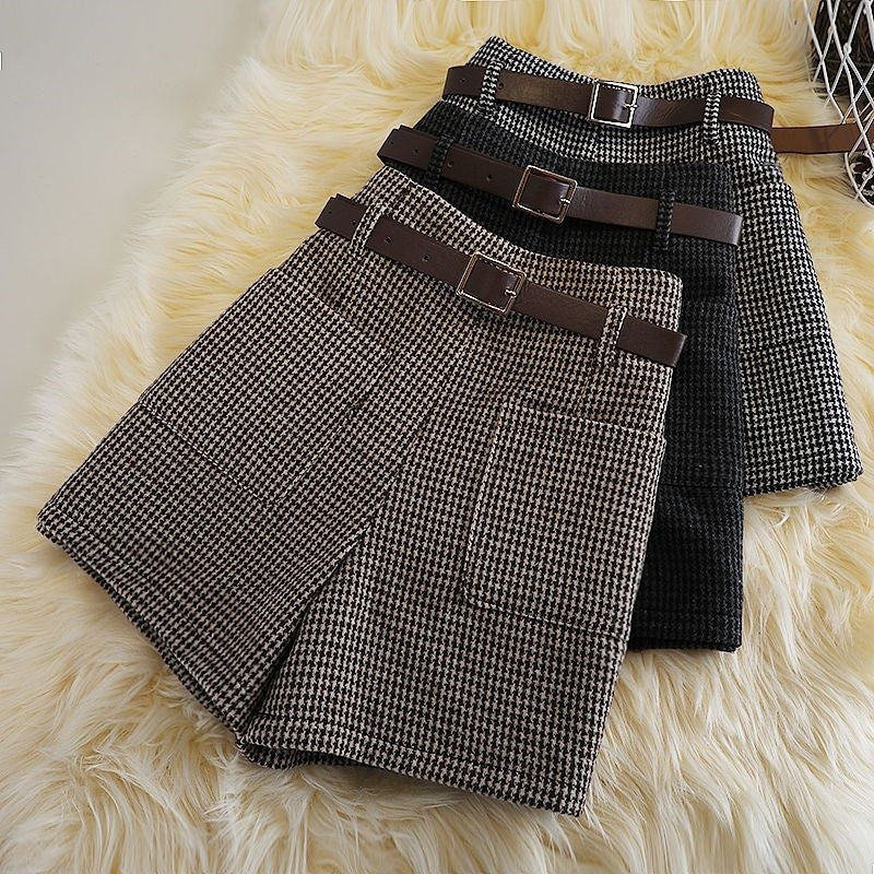 Women’s Wide-Leg PVC Shorts with Belt – Chic Streetwear Style