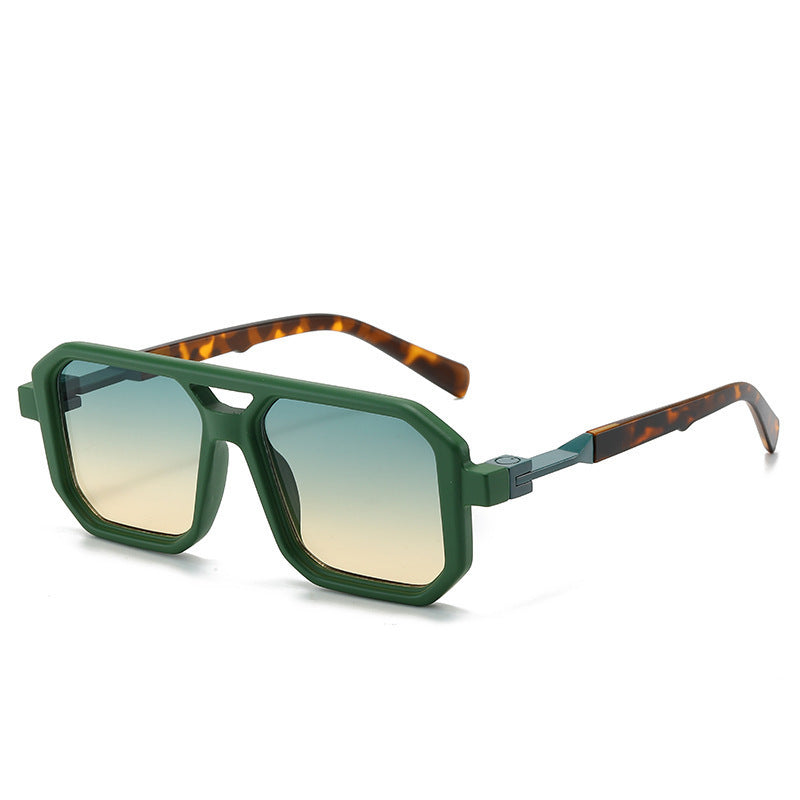 Women's Fashion Brown Sunglasses – Reflective Lenses, Stylish UV Protection