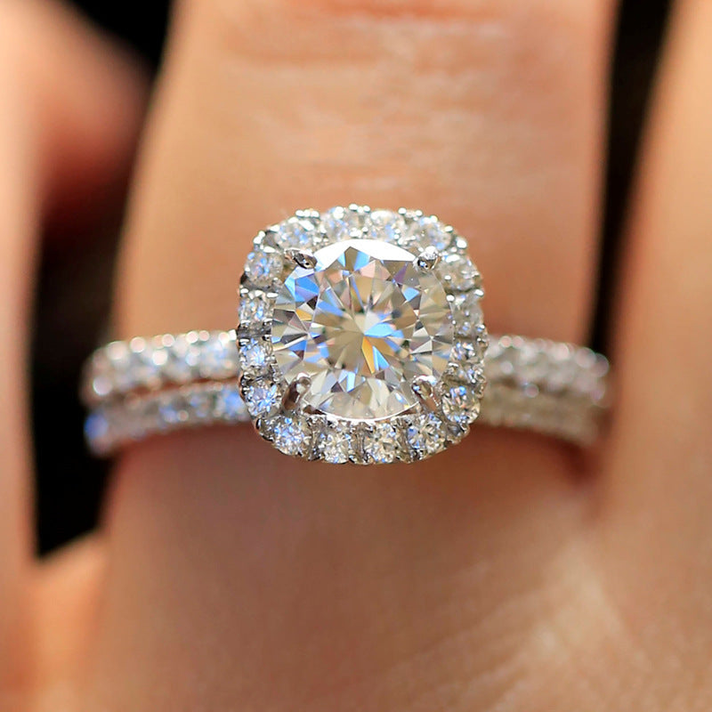 Elegant Geometric White and Black Alloy Ladies’ Engagement Ring Set