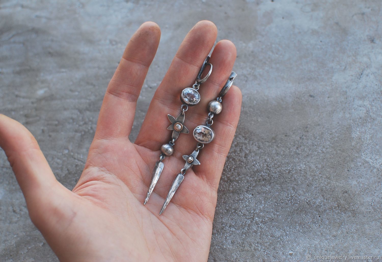 Hesheng New Geometric Ancient Silver-plated Long Rhinestone XINGX Pendant Earrings