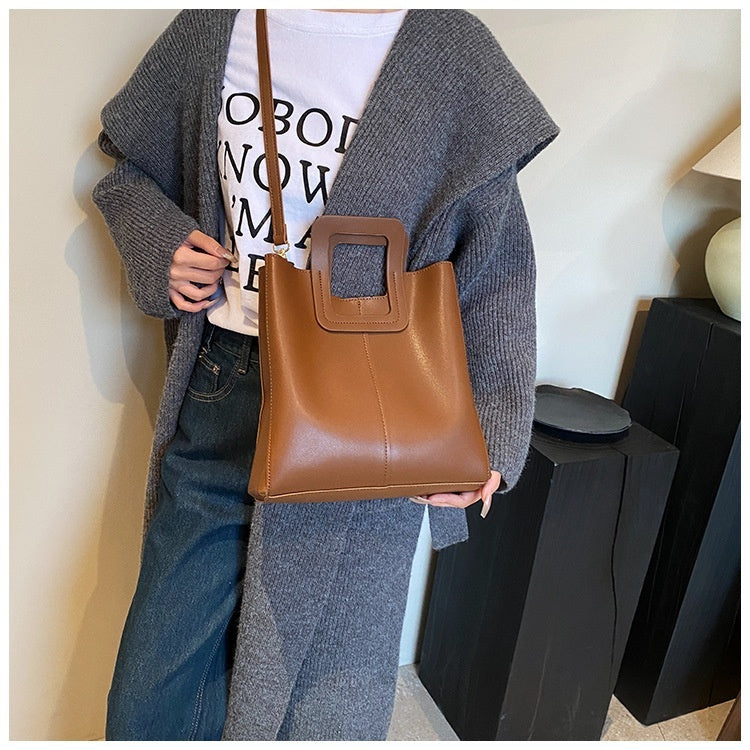 Fashion Minority Design High-grade Bucket Bag For Women New Trendy Commuter
