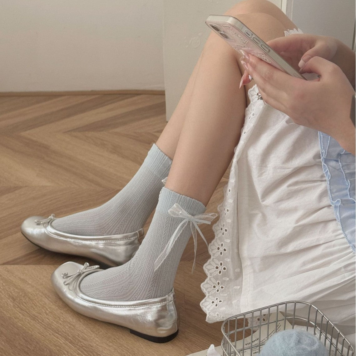 Summer Thin Boneless Ballet Style Japanese Girl Lace Bow Ribbon Mid-Tube Socks for Women