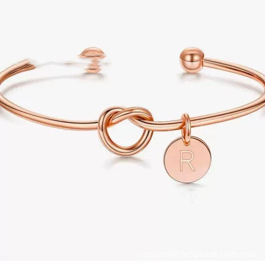 Unisex Titanium Steel Letter Bracelet – DIY Love Heart Wafer Design