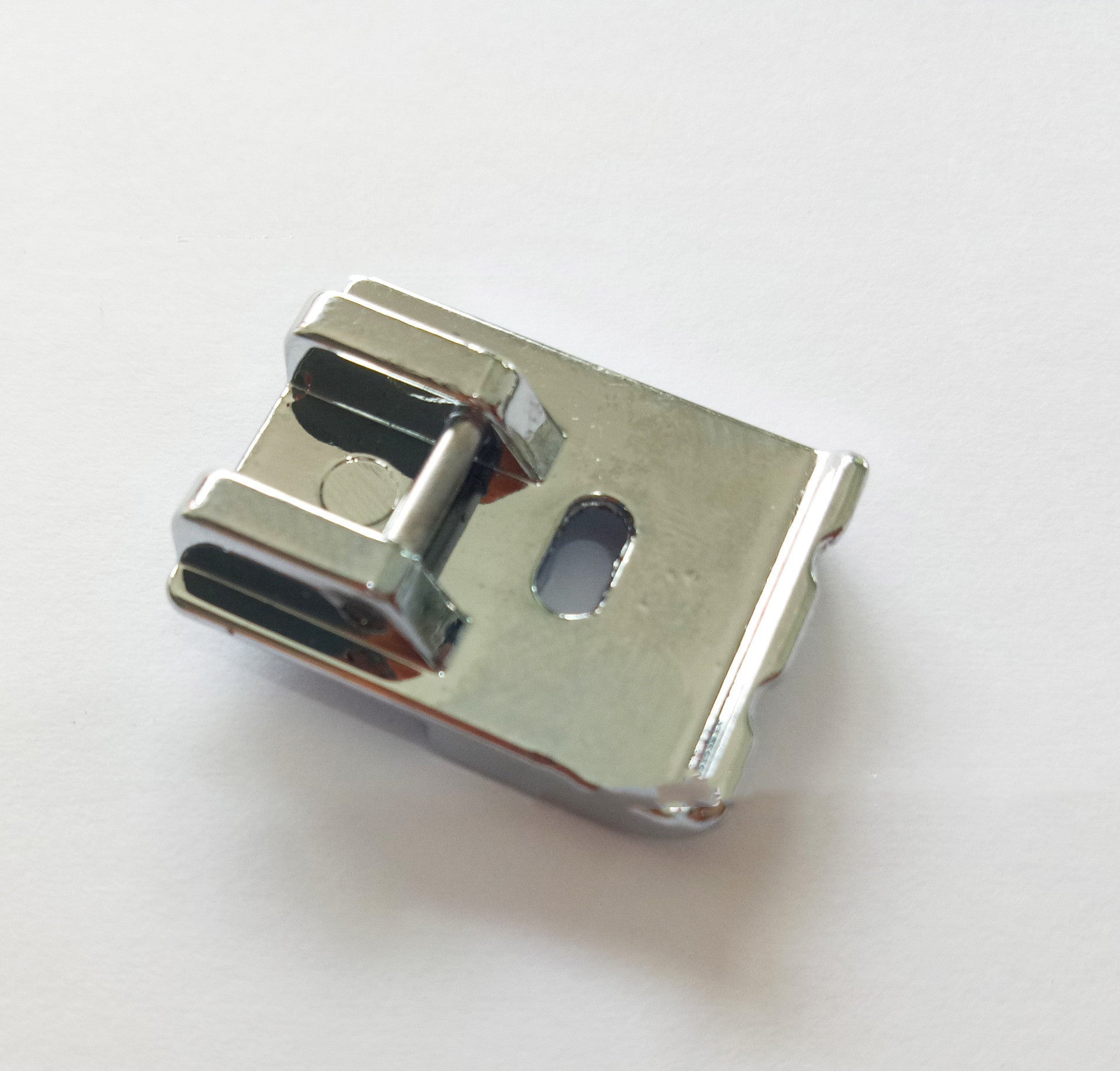 Multifunctional Sewing Machine Presser Foot – Versatile Sewing Accessory
