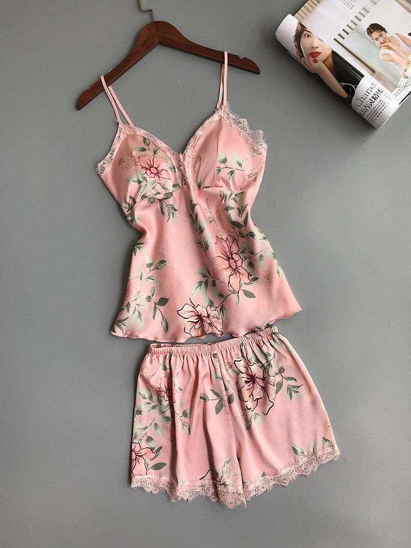 Two-Piece Silk Pajamas Set – Printed Satin Sleepwear for Women