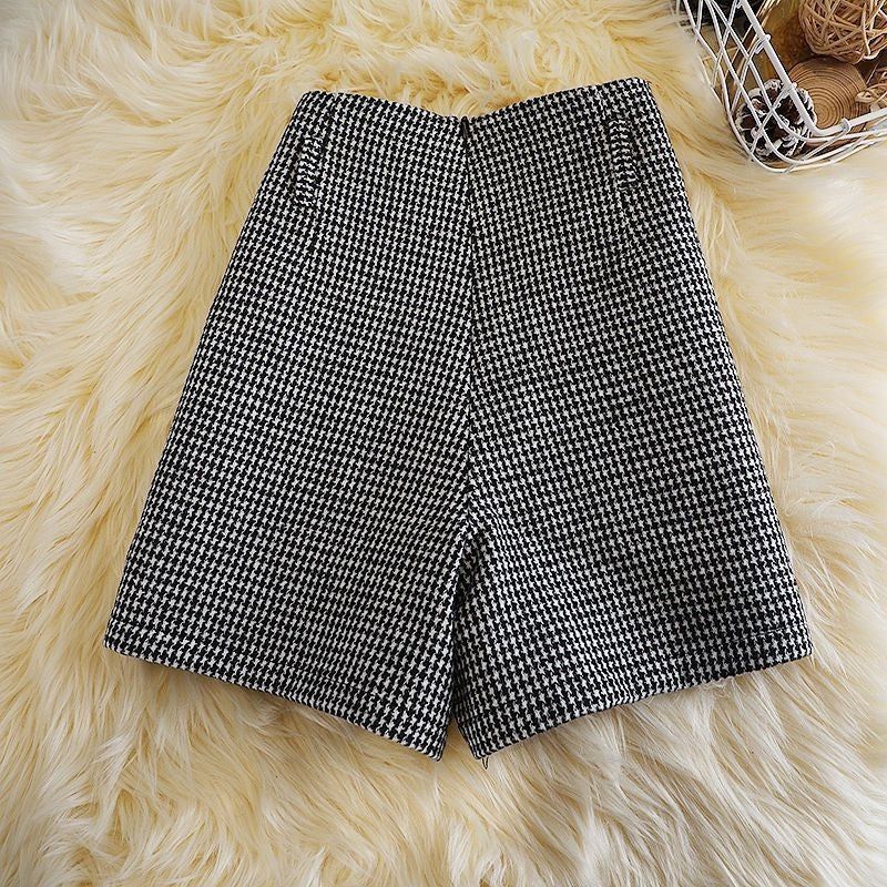 Women’s Wide-Leg PVC Shorts with Belt – Chic Streetwear Style