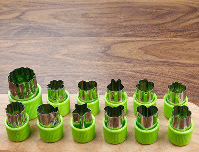 3Pcs Star & Heart Shape Vegetable Cutter Set with Plastic Handle – Stainless Steel Fruit Cutting Molds