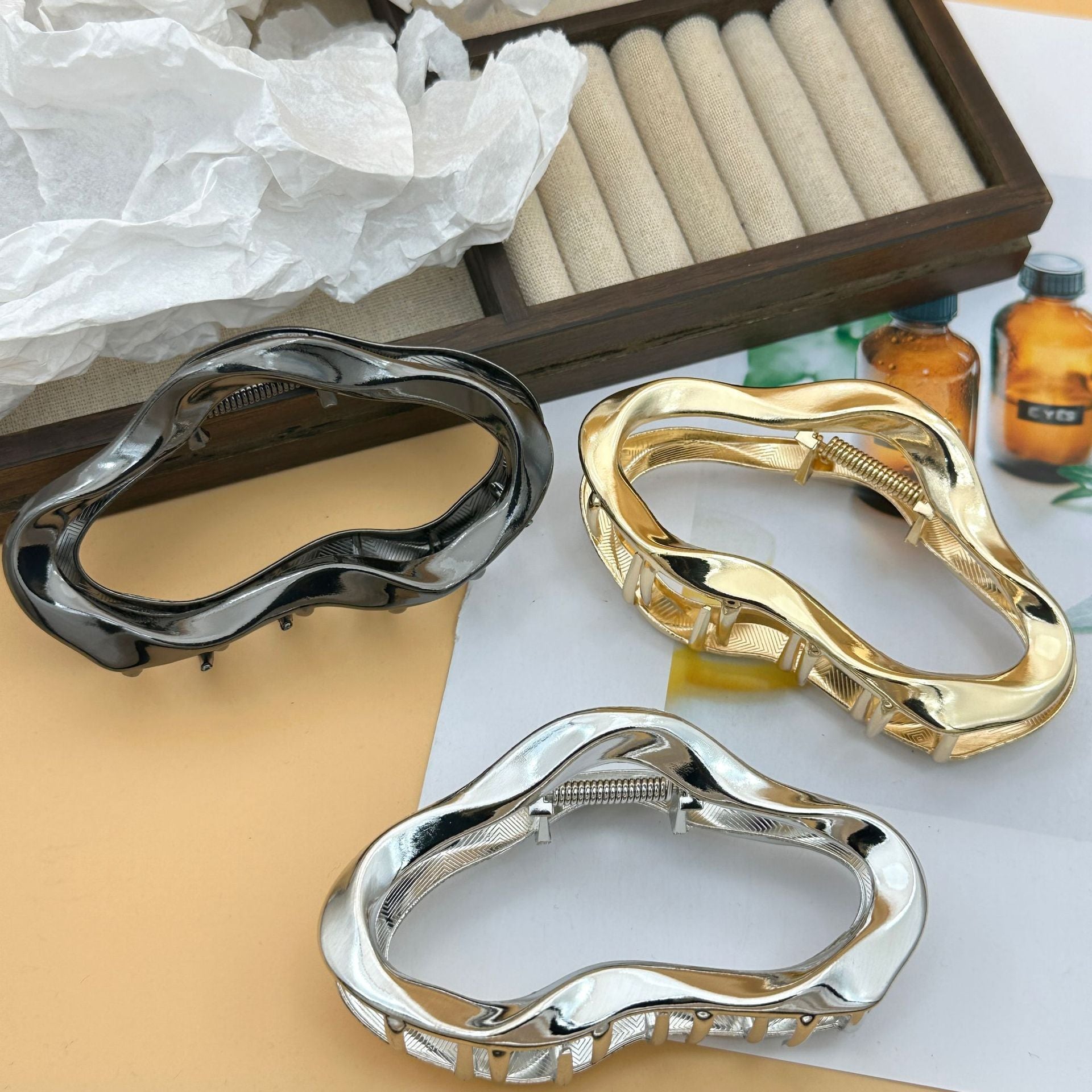 Irregular Clouds Grip Liquid Lines Niche Metal Barrettes