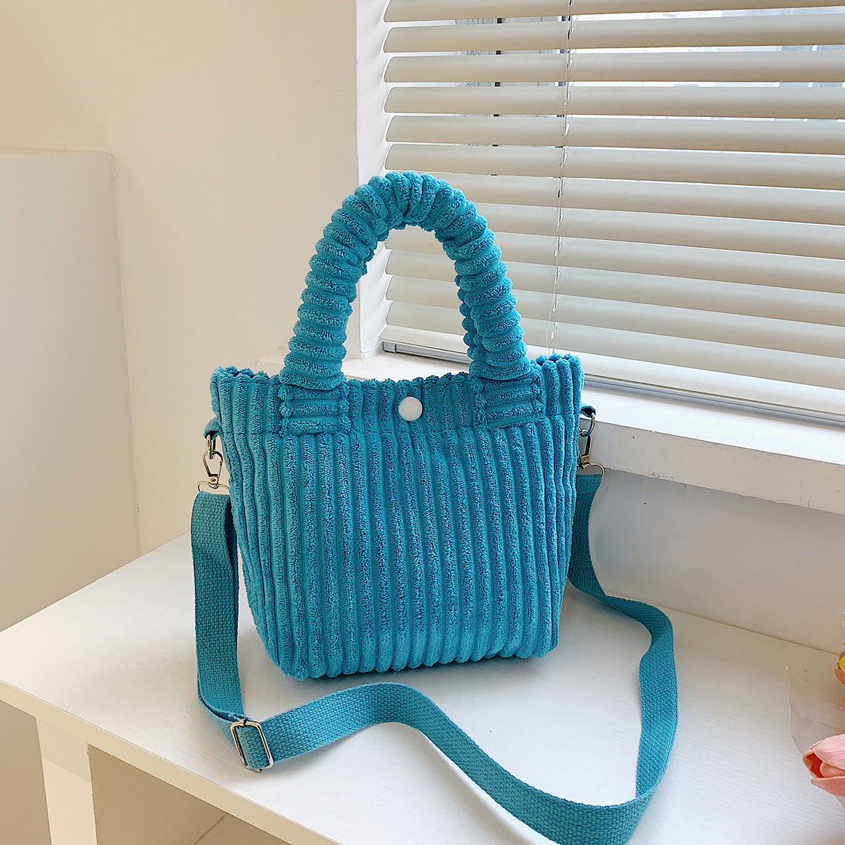 Niche Corduroy Bucket Bag Plush Crossbody