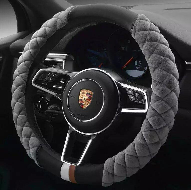 Universal Plush Steering Wheel Cover – Cute Winter Footprint Design (38cm)