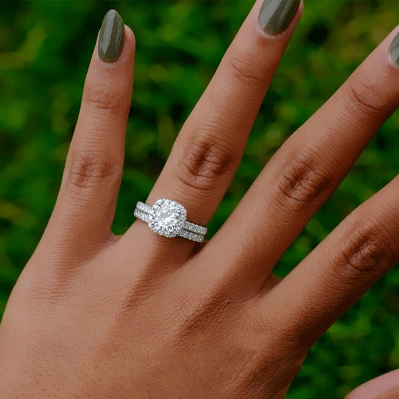 Elegant Geometric White and Black Alloy Ladies’ Engagement Ring Set