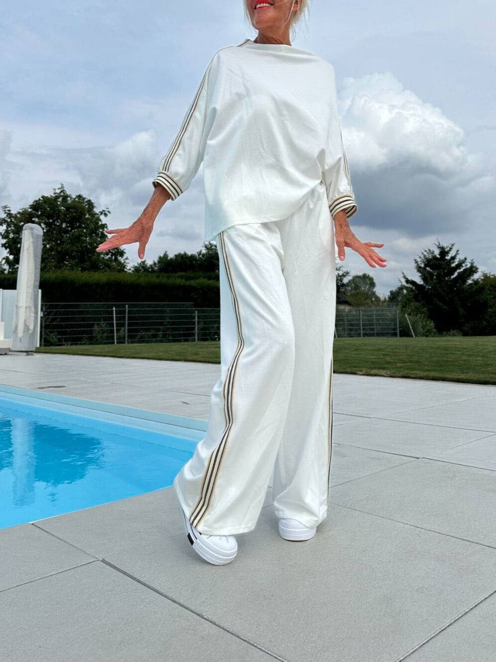 Unisex Loose Polyester Casual Suit Set With Solid Color