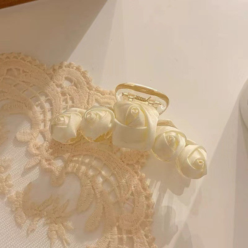 New Small Fragrant Wind Camellia Temperament Back Of The Head To Grab The Clip