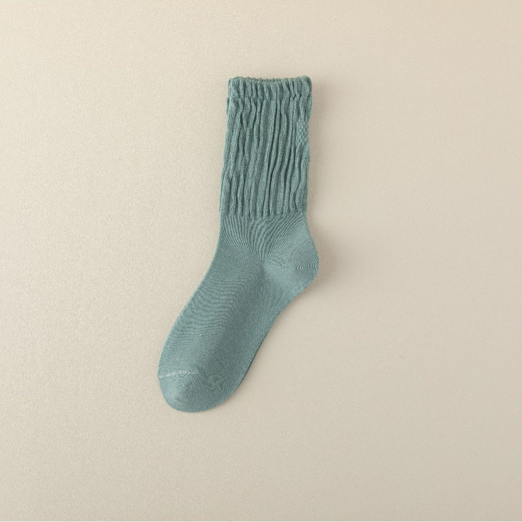 Autumn & Winter Korean Style Cotton Mid-Calf Socks for Girls – Cozy Warm Trendy