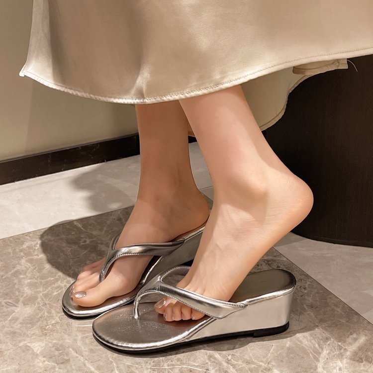 Height Increasing Wedge Flip-flops Women's Flip-toe Sandals