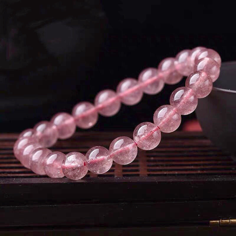 Fashion Natural Strawberry Quartz Bracelet Women
