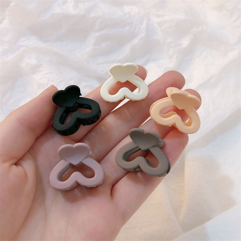 Women's Hair Clip With Frosted Back Of The Head Spoon