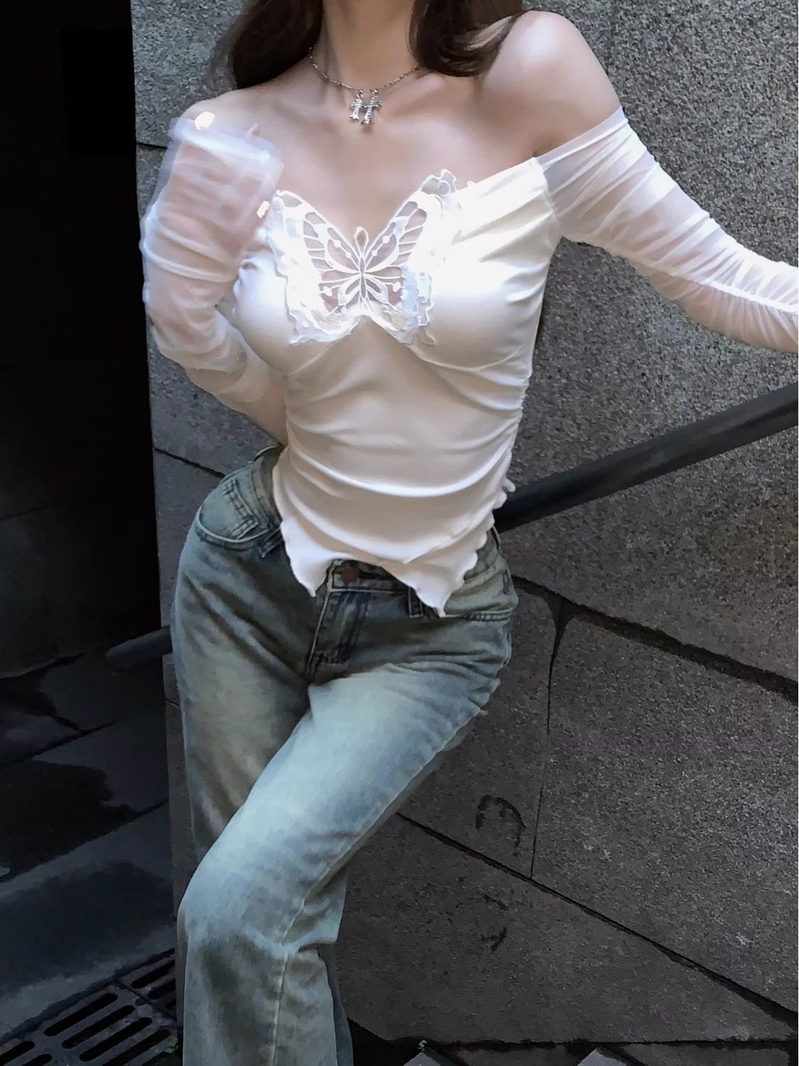 Off-shoulder Long Sleeve Gauzy Stitching T-shirt Women