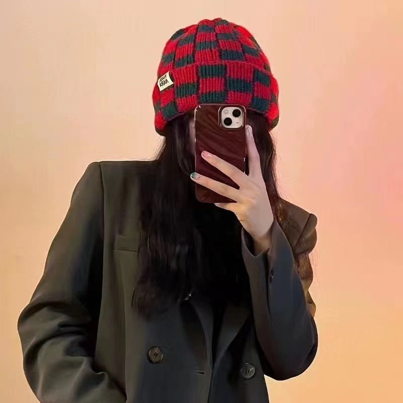 Chessboard Plaid Knitted Hat for Women – Autumn & Winter Korean Style Beanie