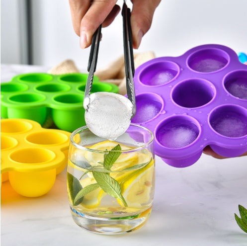 7-Hole Silicone Popsicle Mold – Homemade Ice Cream Tray for Summer Fun