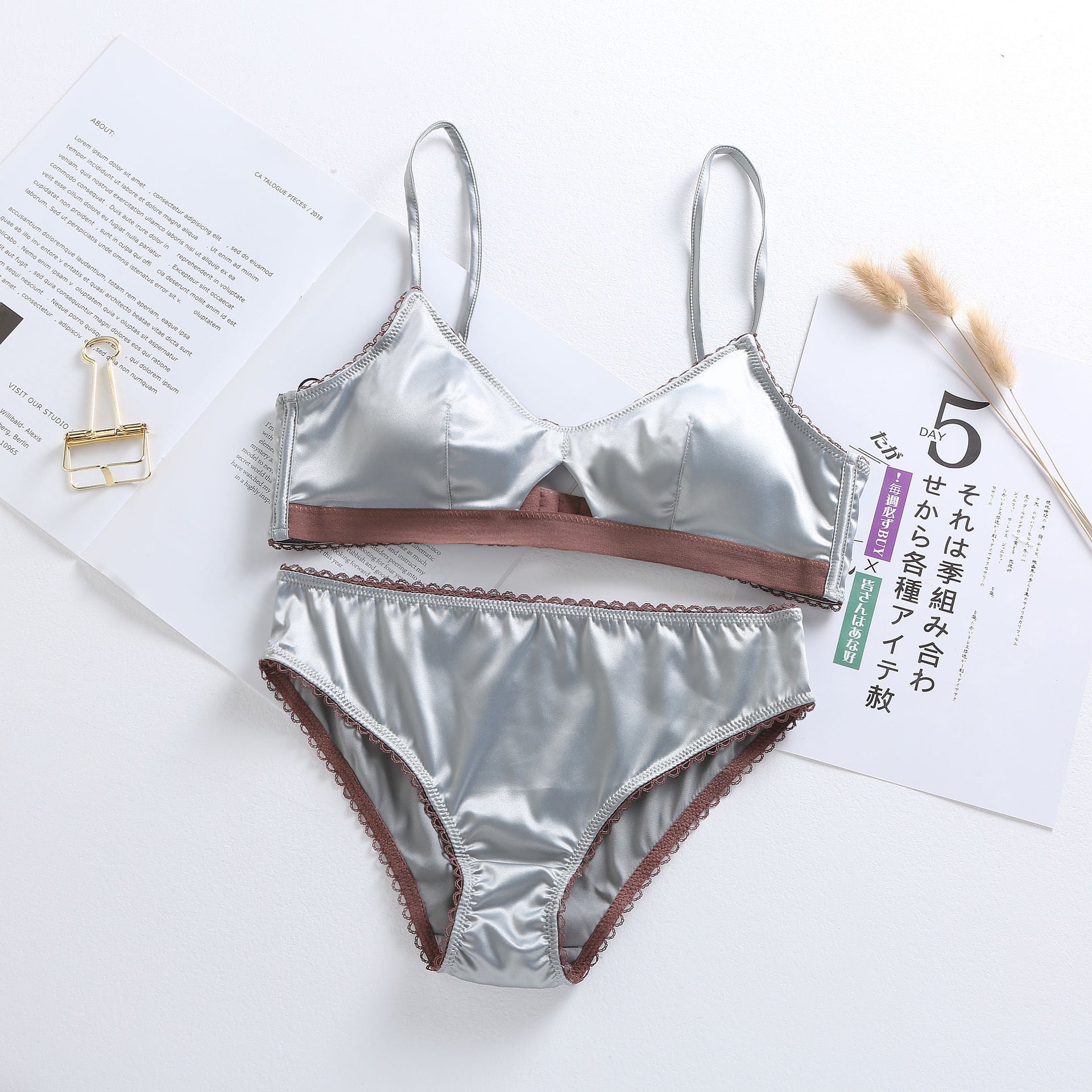 Women’s Bra & Panty Set – Matching Lingerie