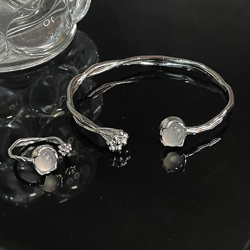 Flower Bud Moonstone Special-interest Design French Gemstone Ring For Women