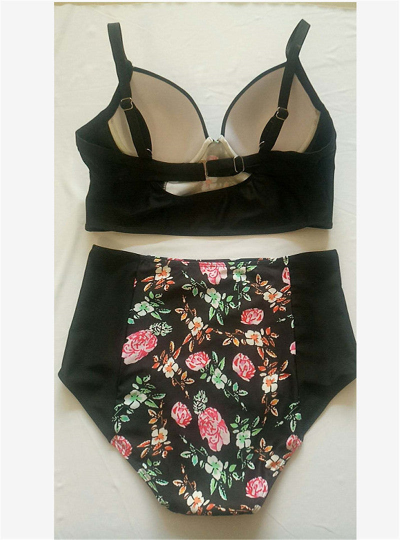 Women's Bikini Set – Stylish & Confident Beachwear
