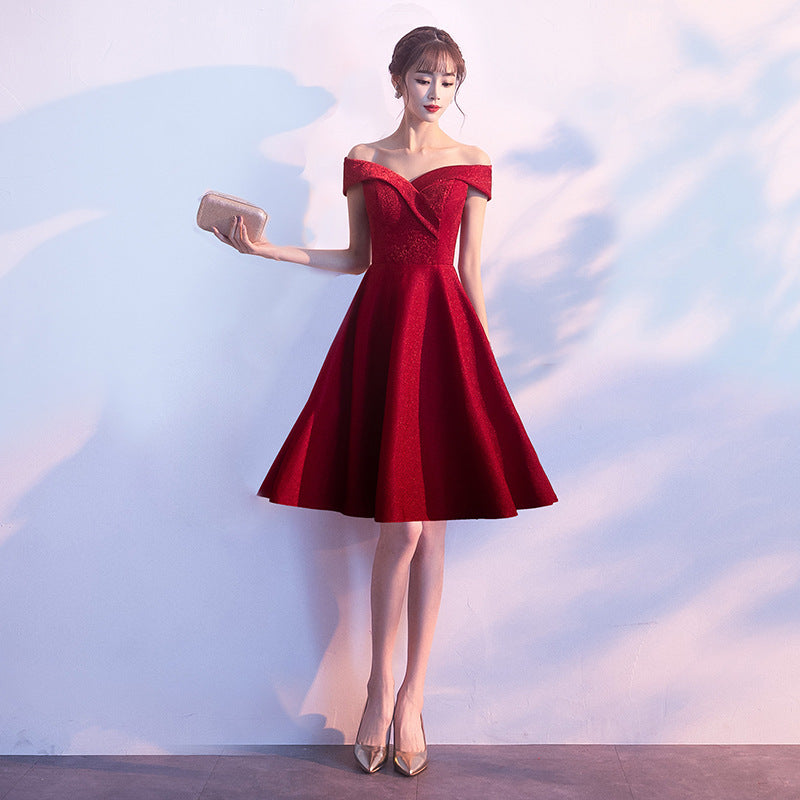 Elegant Red Polyester Evening Dress for Wedding Engagement