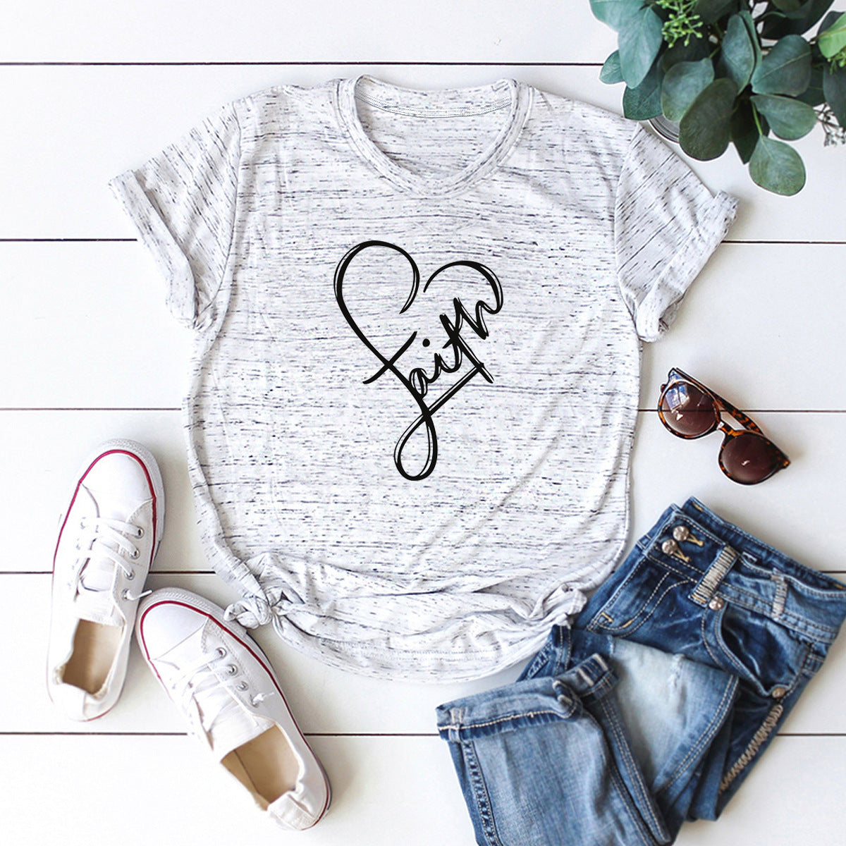 Hot Letter Round Neck Short-sleeved T-shirt Women