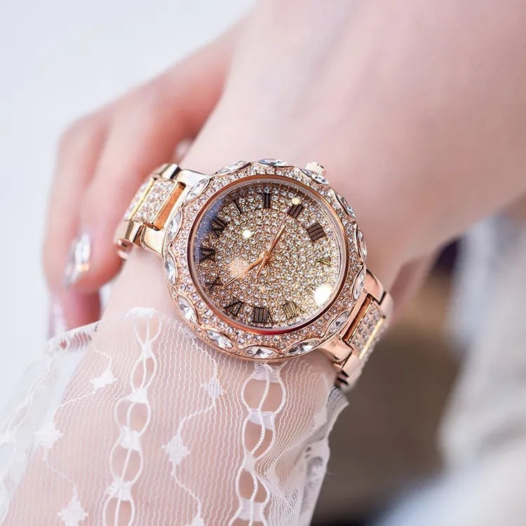 Women's Fashion Quartz Watch with Diamonds and Rhinestones