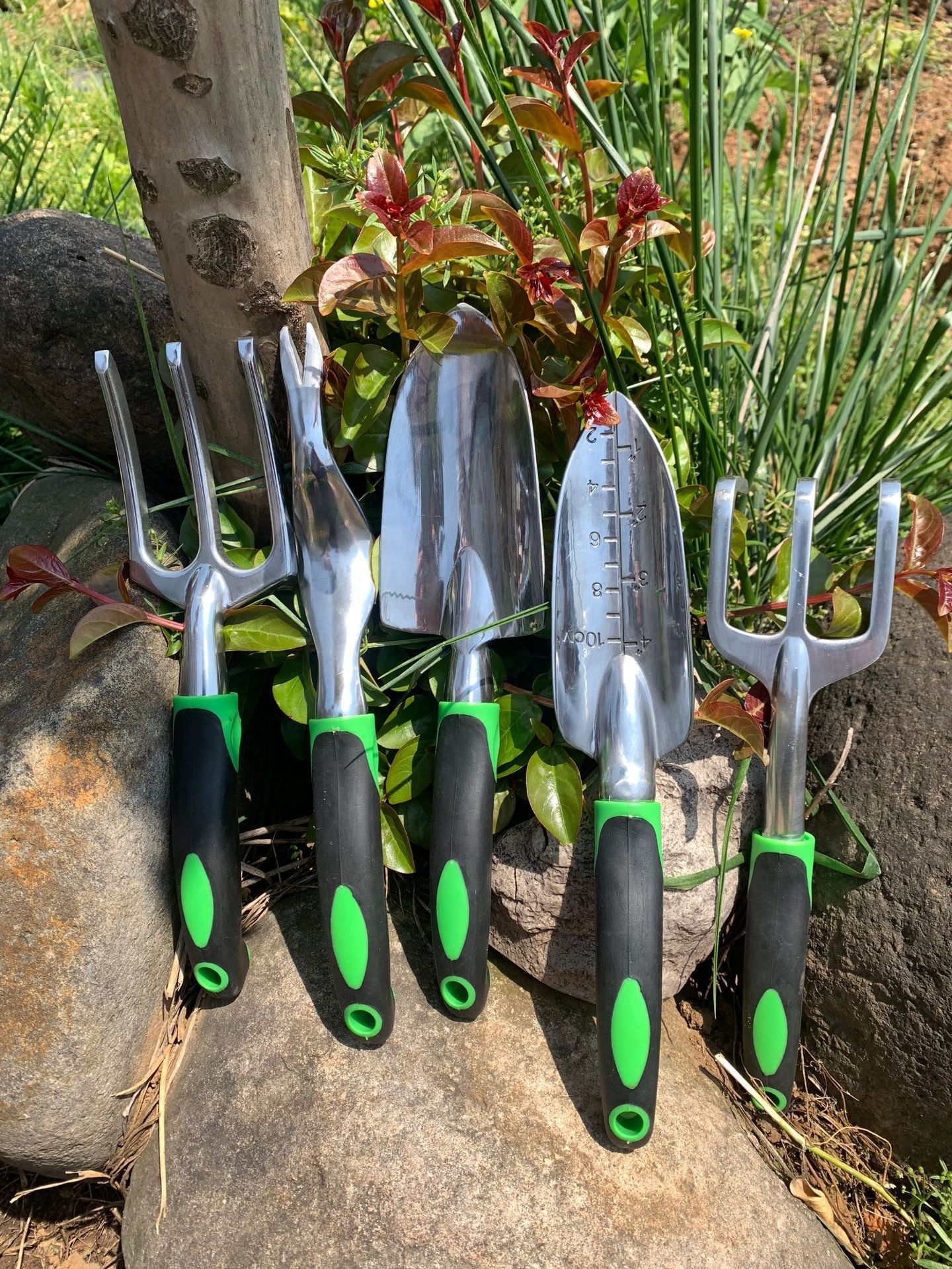9-Piece Green Aluminum Alloy Gardening Tool Set with Silicone Two-Color Handles