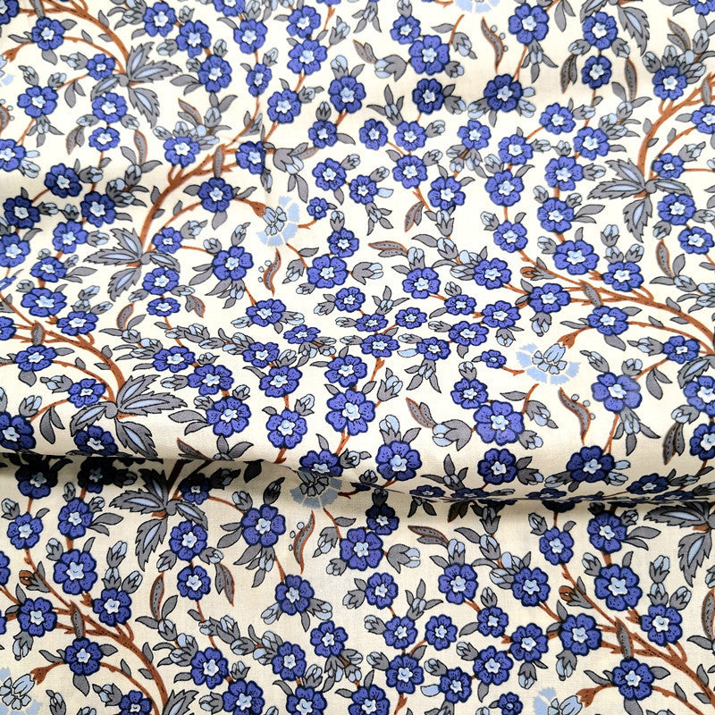 80’s Style 100% Cotton Super Dense Poplin Botanical Printed Fabric for Spring-Summer Clothing