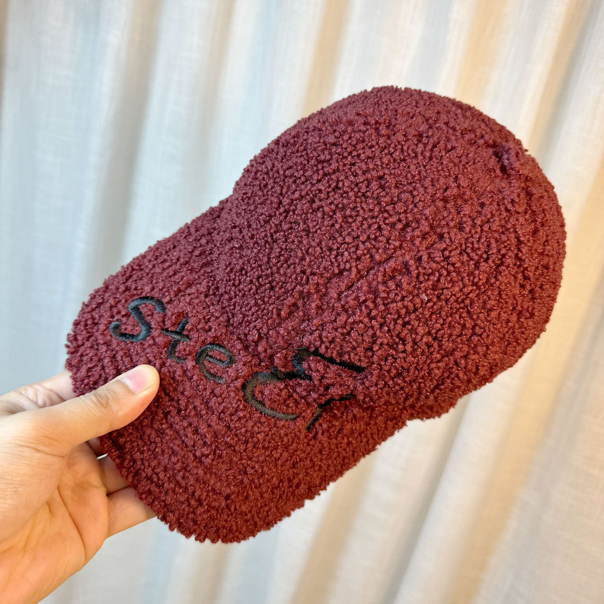 Outdoor Upgrade Warm Lamb Fur Peaked Cap – Embroidered Letters, Face-Slimming Design