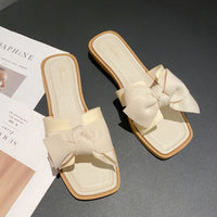 Apricot Bow