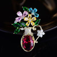 Vase brooch