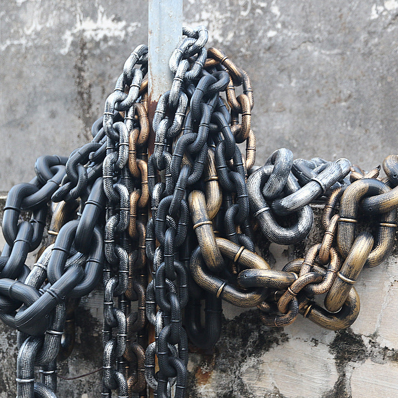 Halloween Haunted House Escape Room Bar Decoration Fake Chain Toys