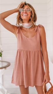 Beach casual strap style solid color dress