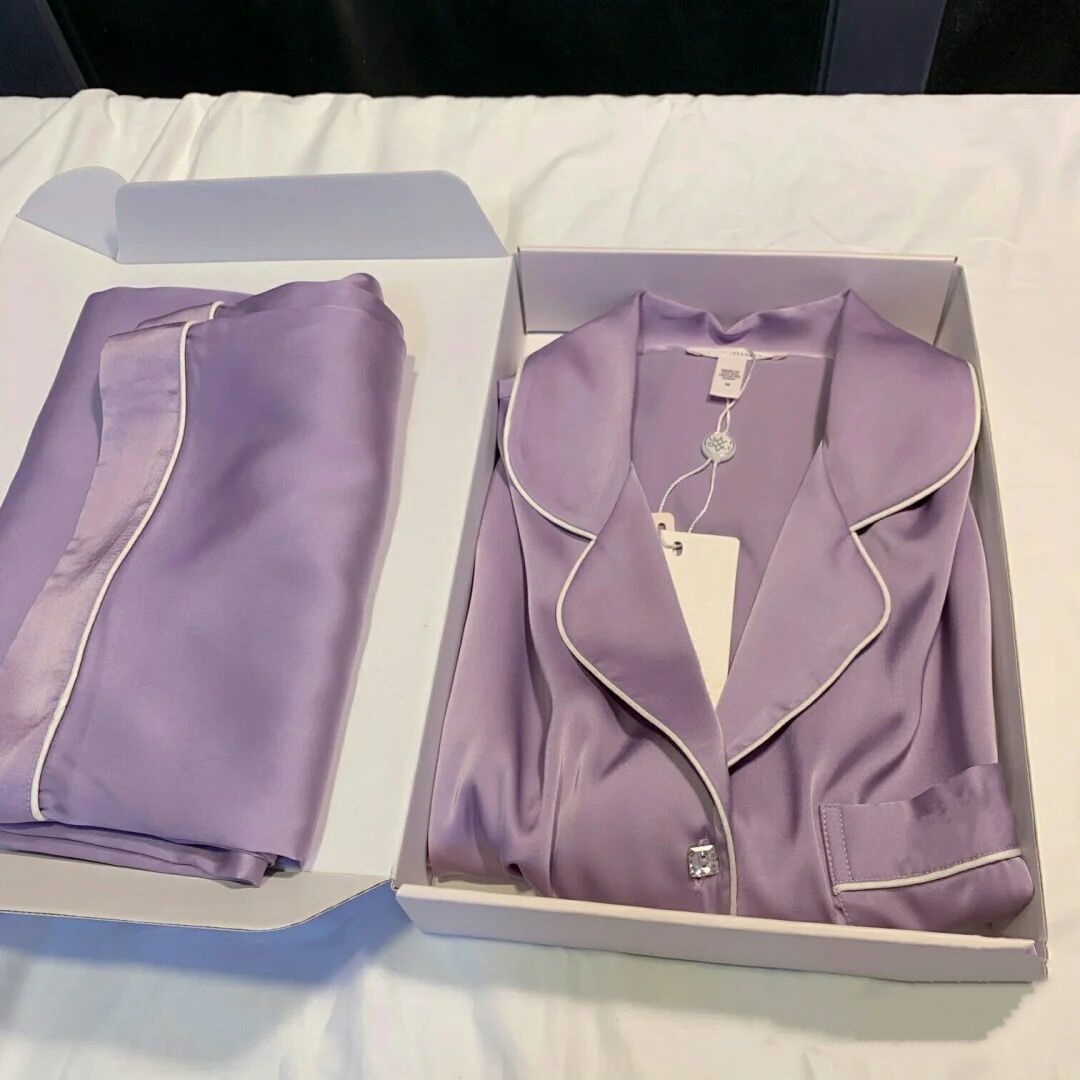 Short-sleeved Solid Color Loungewear Silk Two-piece Set