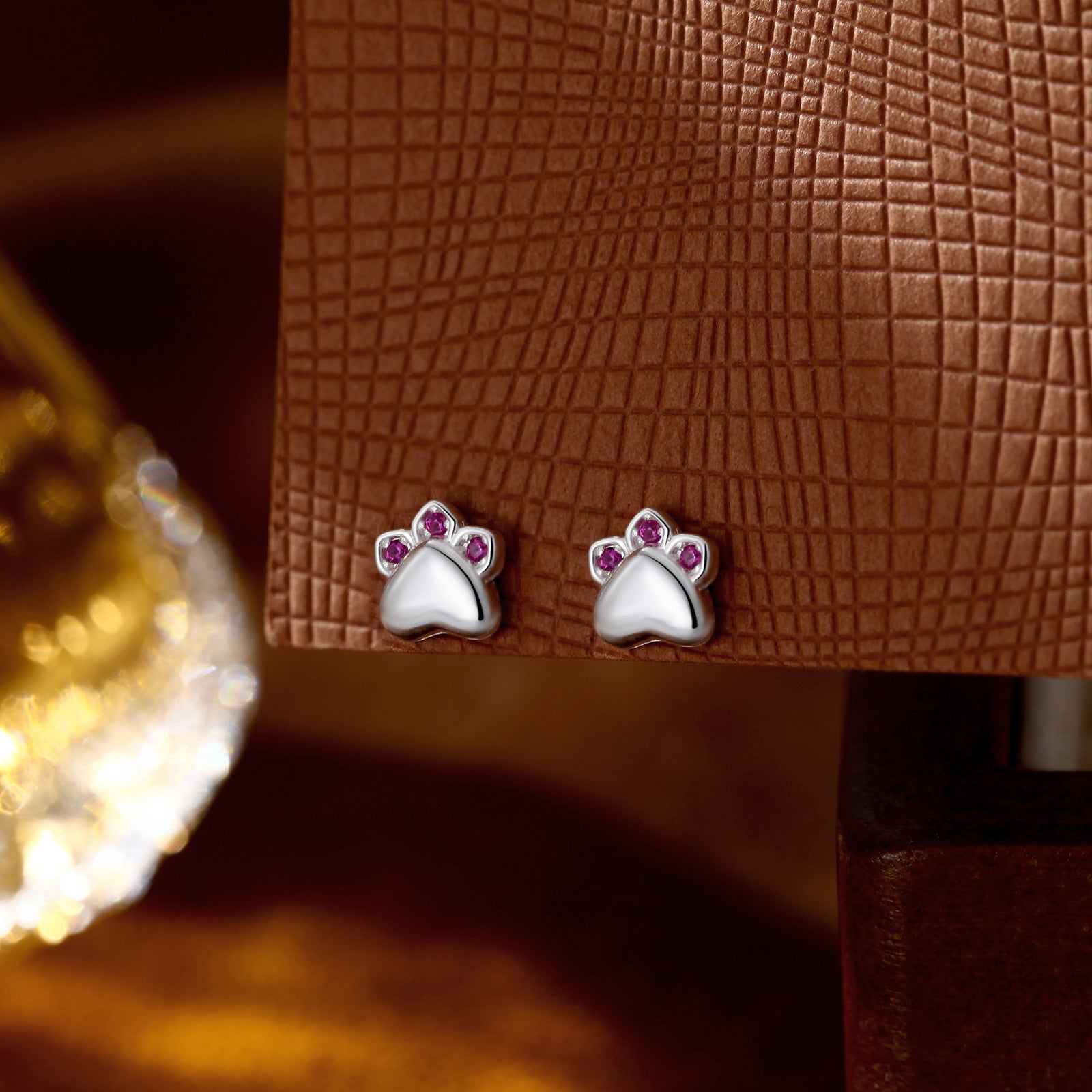S999 Sterling Silver Cat's Paw Epoxy Stud Earrings