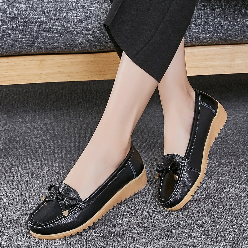 Middle-aged and Elderly Women’s White Slope Heel Non-slip Nurse Casual Shoes